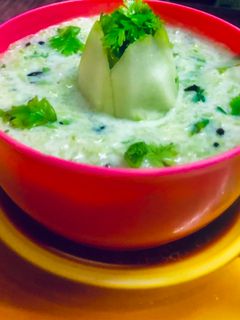 ककडी अमरूद रायता (kakadi amrud raita recipe in Hindi) रेसिपी मुख्य फोटो