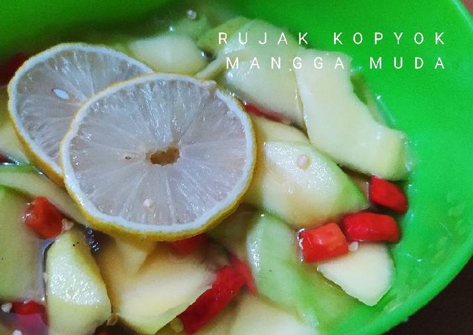 Resep Rujak Kopyok Mangga Muda Anti Gagal