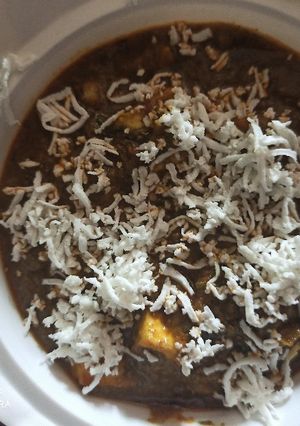 પાલક પનીર (Palak Paneer Recipe In Gujarati) રેસીપી મુખ્ય ફોટો