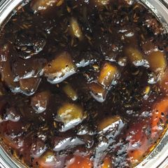 A picture of Khatti mitthi -aam ki launji.