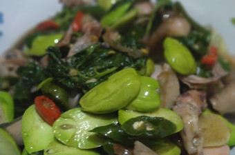 Resep Tumis cumi asin pete kemangi pedas Irit Anti Gagal