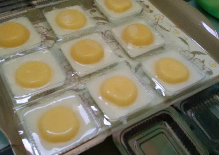 Cara Gampang Menyiapkan Puding telur ceplok rasa nangka yang Lezat
