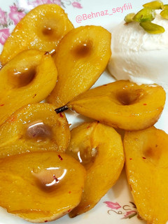 عکسی از دستور دسر گلابی کاراملی 🍐