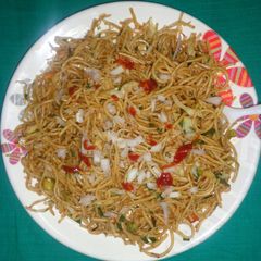 A picture of Veg chowmean.