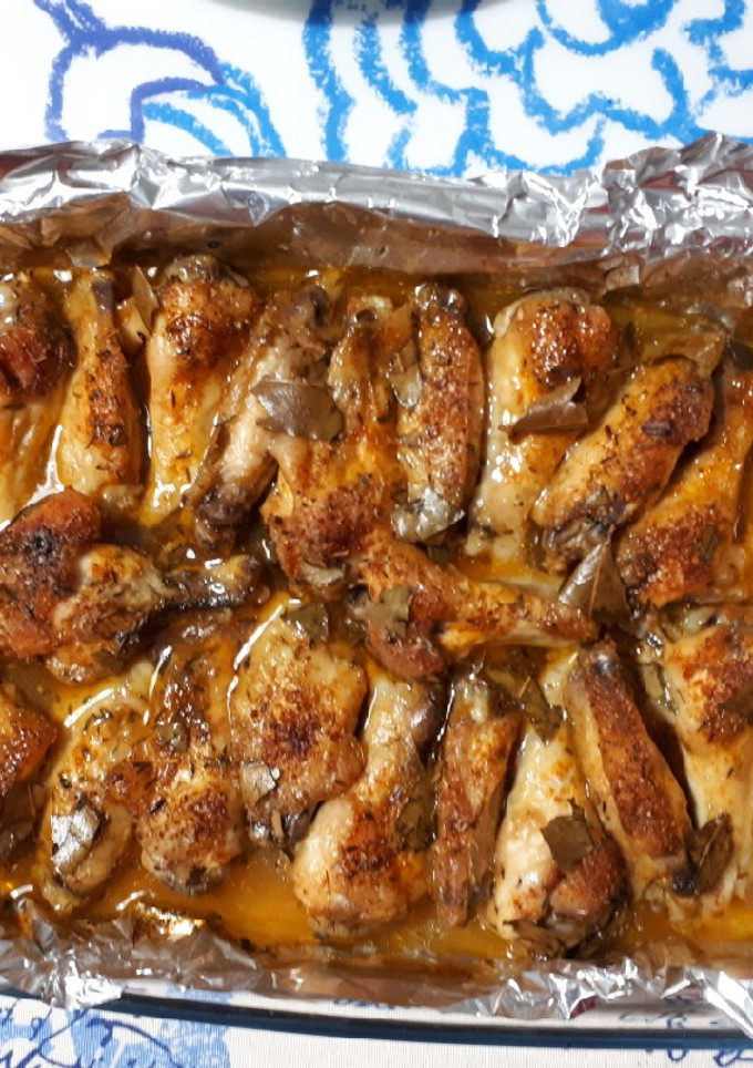 Una foto de 3. Alitas al horno