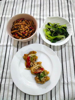 Foto resep 563.Menu harian paket sayur (bistik ayam,orek tempe, cah pagoda)
