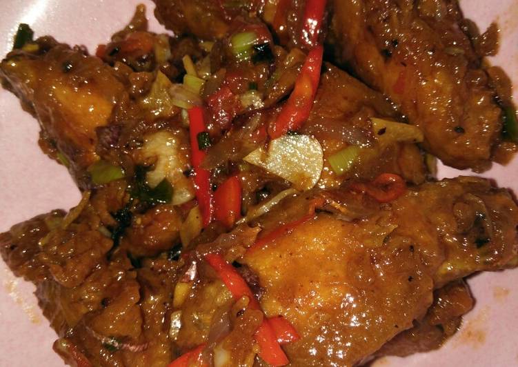 Resep Spicy crispy chicken wings saos tiram, Bikin Ngiler