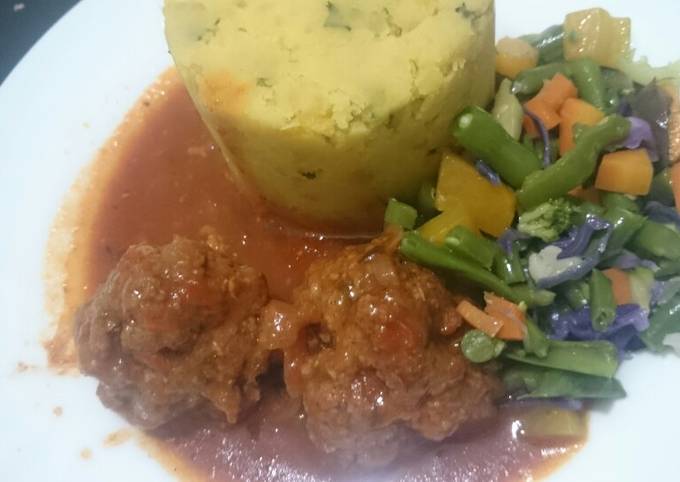 Simple Way to Make Eric Ripert Mashed sweet potatoes and meatballs