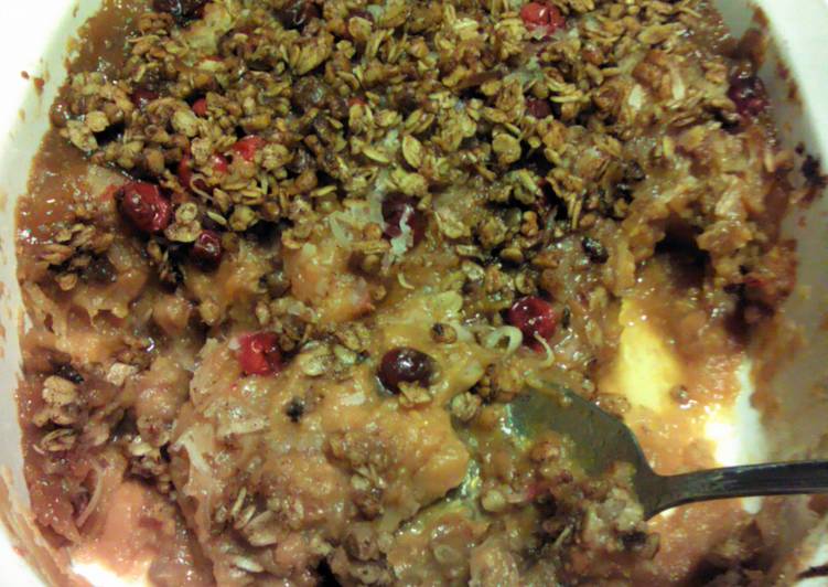 Brenda's Walnut Sweet Potatoes with Cranberries Brenda's Walnut Sweet Potatoes with Cranberries