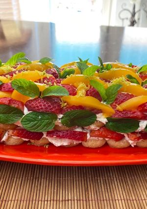 A picture of Lime, Mint, and Fruit Tiramisu (Rachele Ciacciarelli R. Latina S.Marco).
