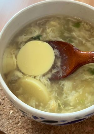 Foto resep Chinese Egg Drop Soup pakai Egg Tofu, Less Than 15 Minutes! ✨