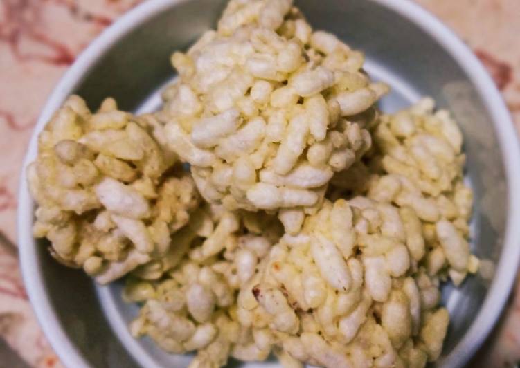 Steps to Make Any-night-of-the-week Murmura ladoo Murir moa Puffed rice balls