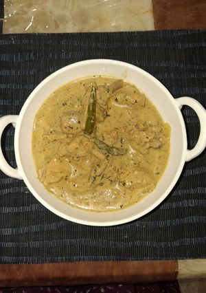 A picture of Malai chicken.