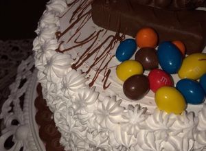 صورة لوصفة تورتة المكسرات 🎂