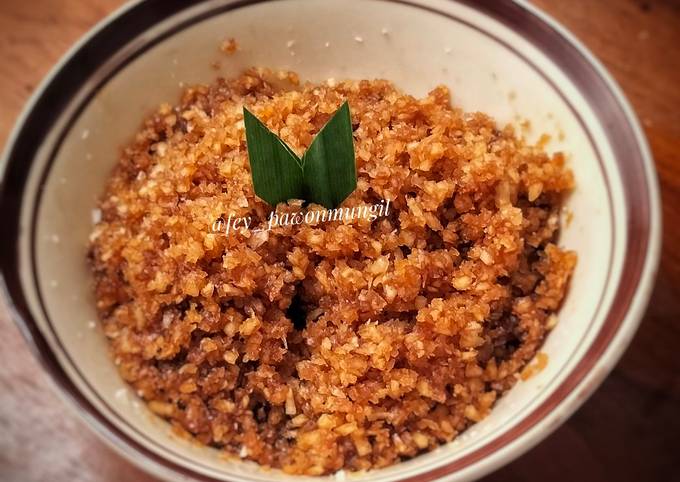 Resep Unti Kelapa Isian Dadar Gulung Resep Unti Kelapa Isian Dadar Gulung