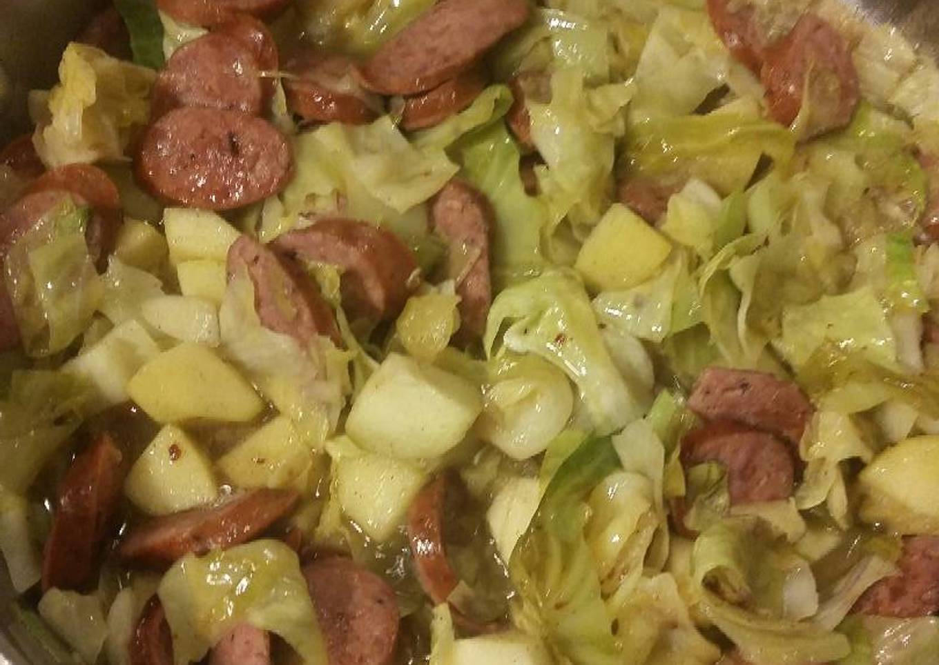 Apple Cabbage Kielbasa