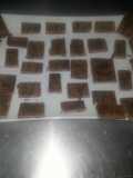 Bombones con transfer rellenos de frutos rojos con vodka