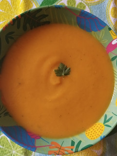 Una foto de Crema de nabo, manzana y calabaza dieta