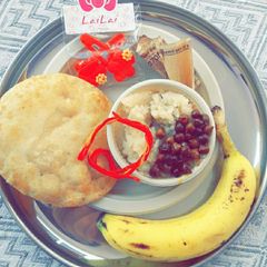 A picture of Kanjak Thali (Happy Navami).