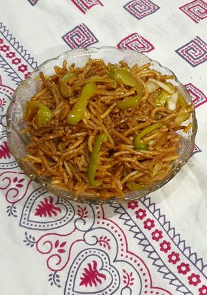 નુડલ્સ (Noodles Recipe In Gujarati) રેસીપી મુખ્ય ફોટો
