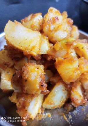 A picture of Aloo masala.