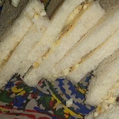 A picture of Easy club sandwich.