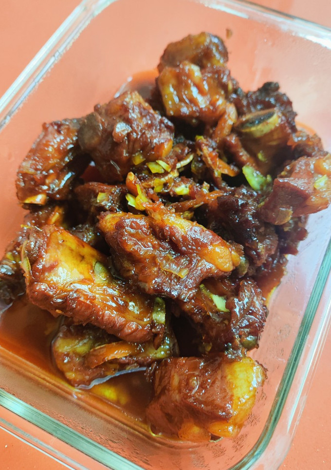 Una foto de Carne dulce china (Hong shao rou)