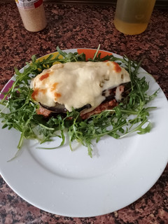 Una foto de Lasaña de berenjenas y carne