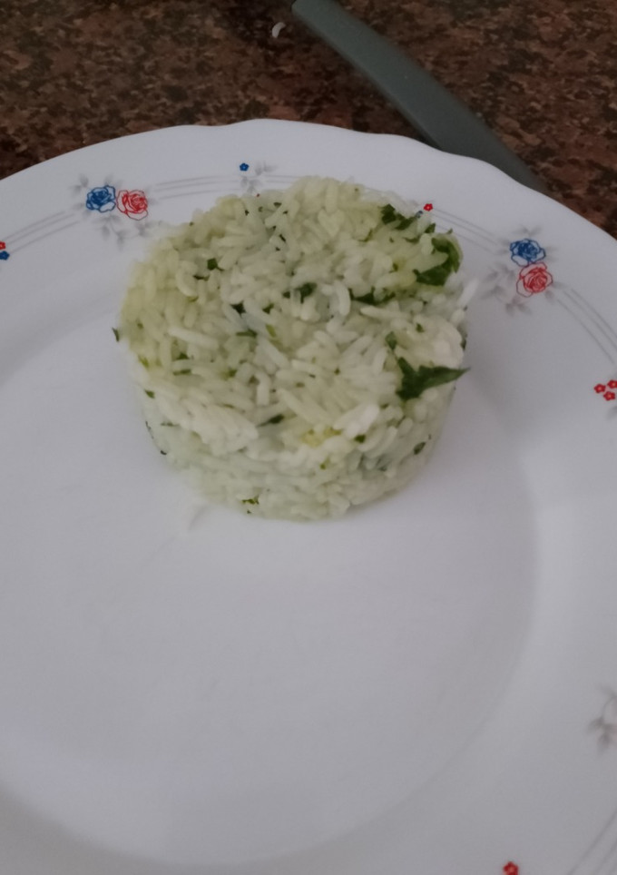 Una foto de Arroz con perejil