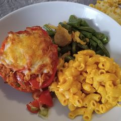 A picture of Thanksgiving Stuffed Peppers.