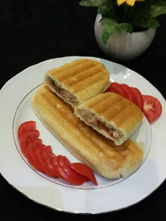 عکسی از دستور پنینی مرغ و نخود فرنگی(ایتالیایی)