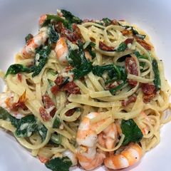 A picture of Shrimp Linguine.