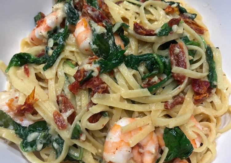 Simple Way to Make Ultimate Shrimp Linguine