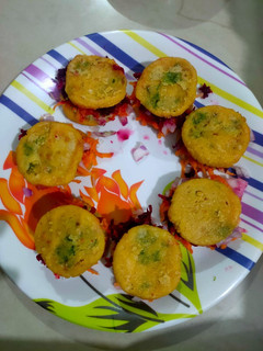 தட்டுவடை செட்(thattu vadai set recipe in tamil) செய்முறை முக்கிய புகைப்படம்