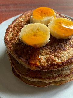 A picture of Banana & Oats Pancakes.