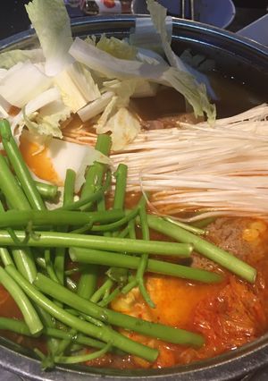 Hình của món Canh kim chi thịt bò.