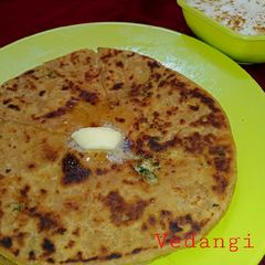 A picture of Gobhi Paratha.