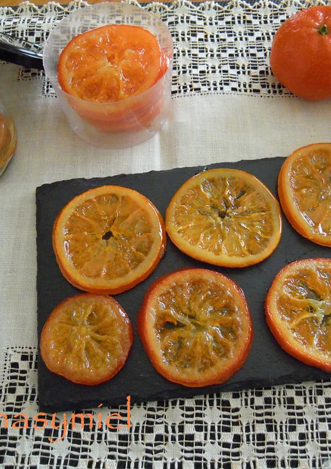 Una foto de Naranjas y mandarinas confitadas