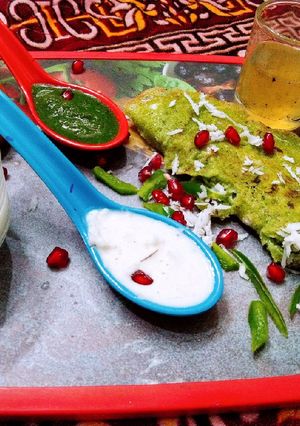 A picture of Moong dal chilla.