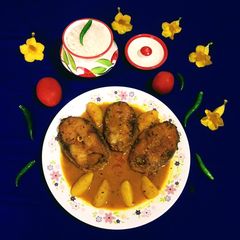 A picture of Doi Katla / Fish in Curd Gravy.