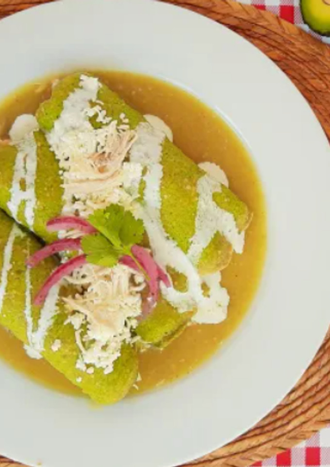 Una foto de Enchiladas verdes mexicanas