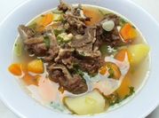 Gambar sup tulang sapi kuah bening