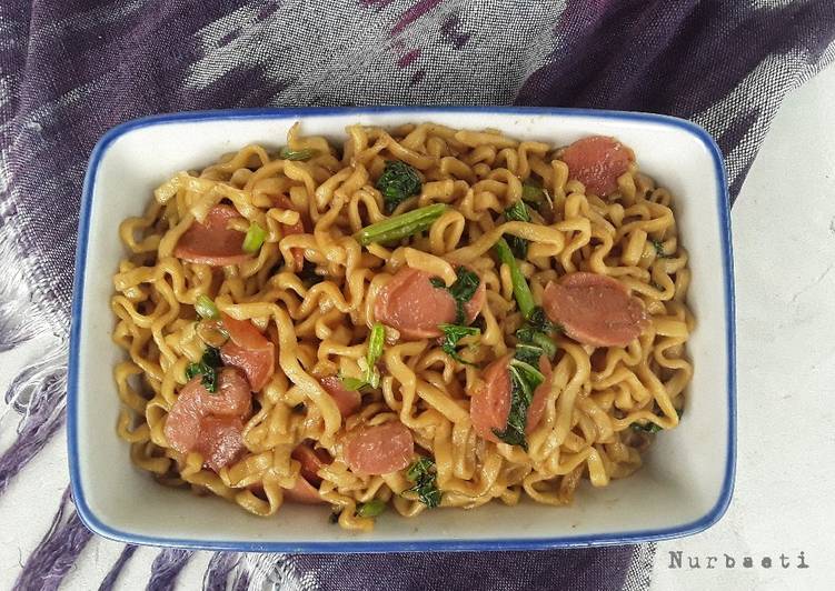 Resep Mie goreng sosis yang Lezat