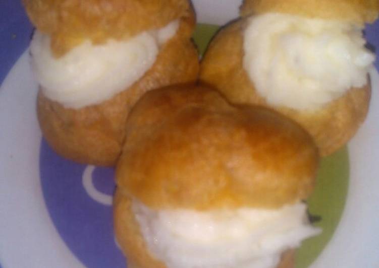 Soes porsi besar