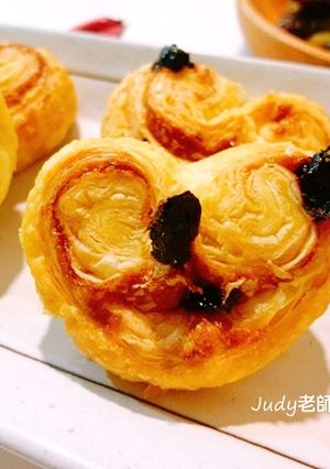 零失敗黑糖果乾蝴蝶酥這樣做！ 的食譜成品照片