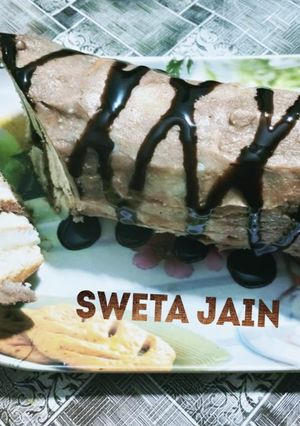 बिस्कुट-मक्खन केक/नो बेक केक(Biscuit Makhan cake/ no bake cake recipe in Hindi) रेसिपी मुख्य फोटो