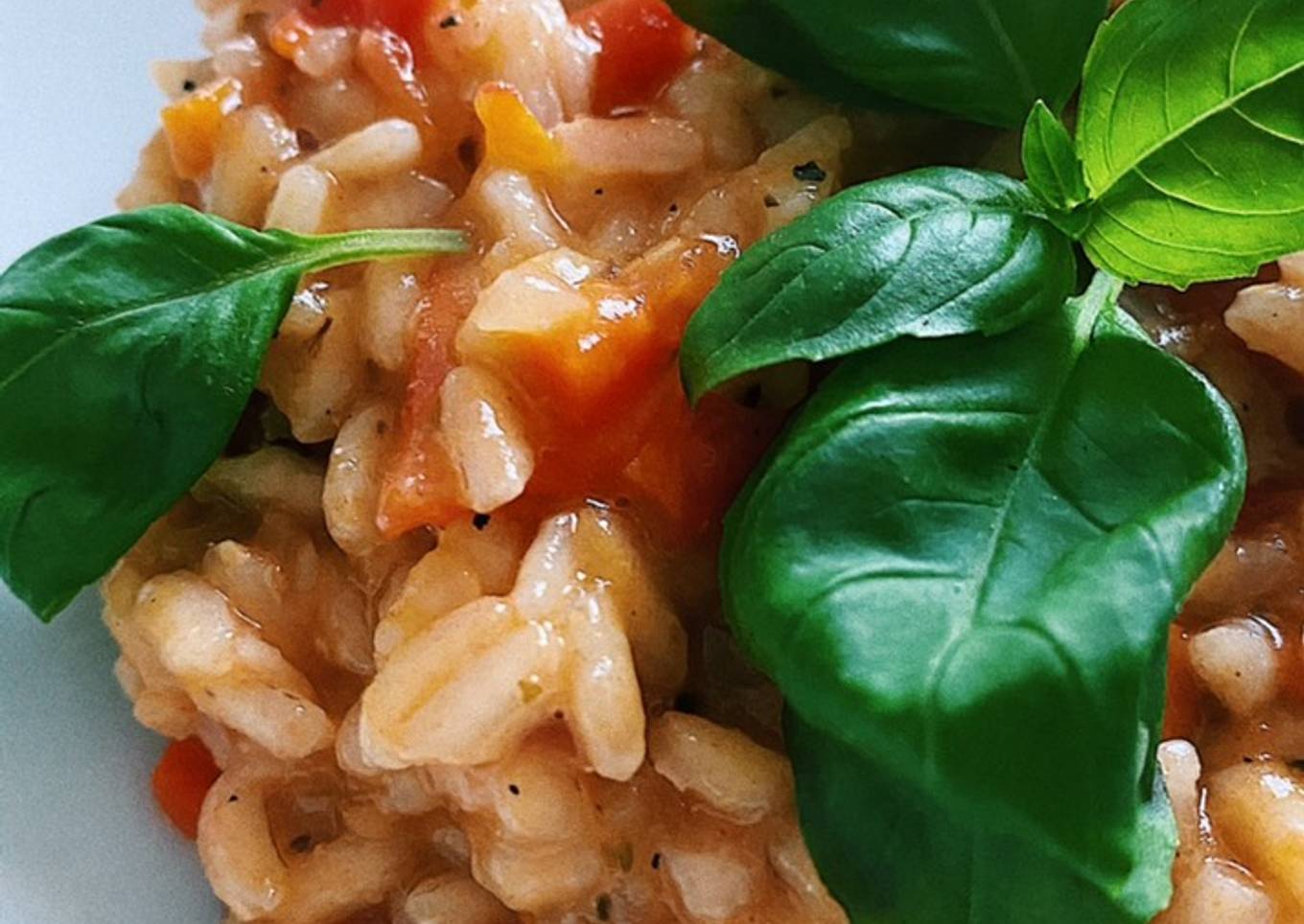 Risotto with tomatoes, carrots and oranges 🍊