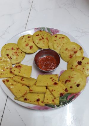 ખાટિયા ઢોકળા (Khatiya Dhokla Recipe In Gujarati) રેસીપી મુખ્ય ફોટો