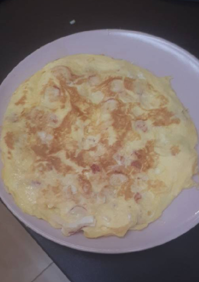 Una foto de Tortilla francesa con gambas (dieta)