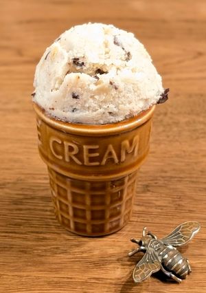 A picture of ★ My law-fat banana 🍌 milk ice cream ★.